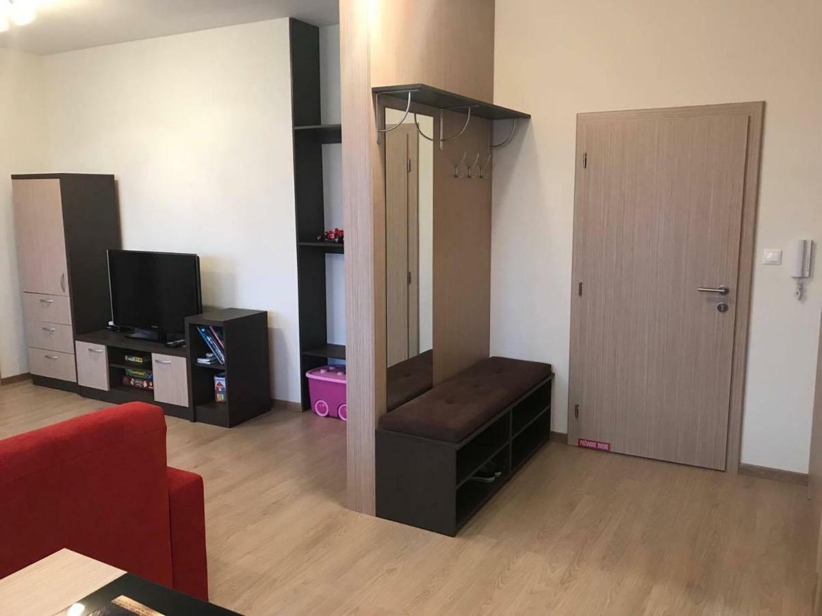 Apartmany Sabai Dee Stara Lesna Exterior photo
